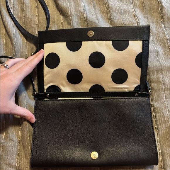 Kate Spade Elegant Black Crossbody Bag - Picture 2 of 4